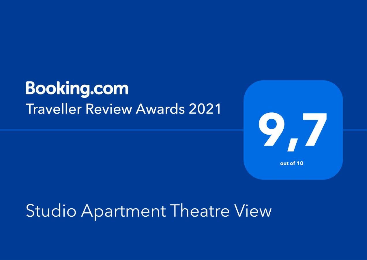 Studio Apartment Theatre View SJJ Esterno foto