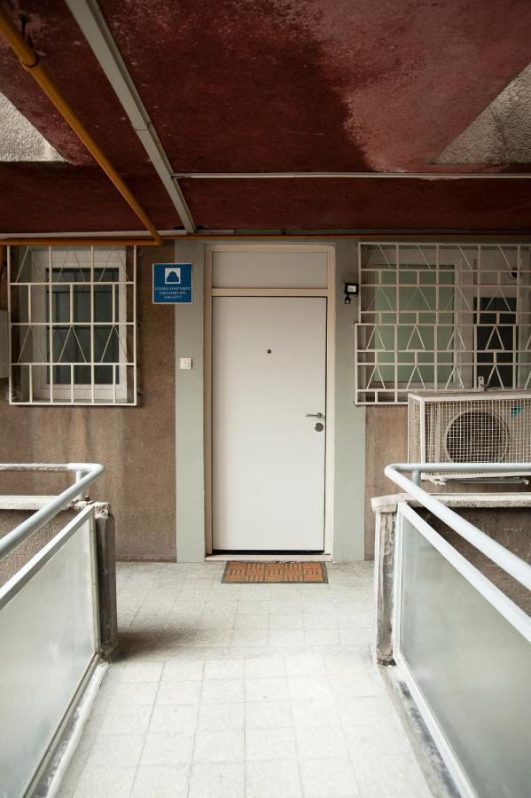 Studio Apartment Theatre View SJJ Esterno foto